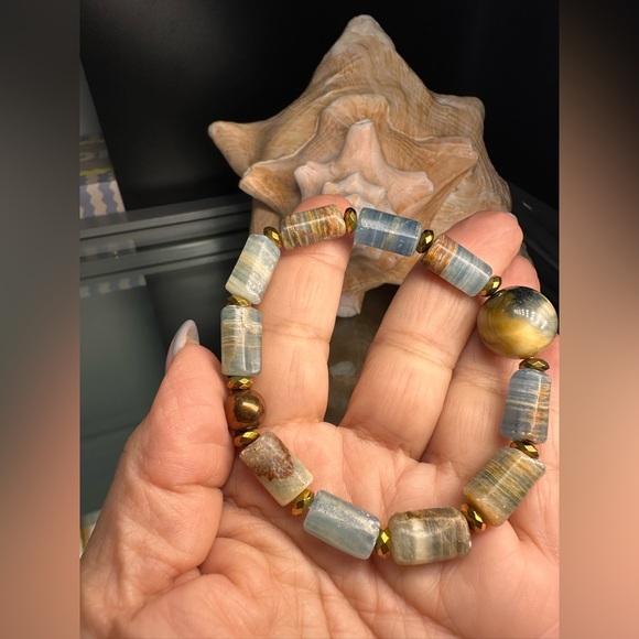 LEMURIAN AQUATINE BARRELS + YELLOW TIGERS NATURAL STONES BRACELET size 7” - Picture 10 of 10